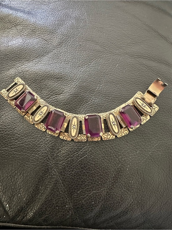 Jewelry - Vintage book chain panel Bracelet with Purple Glass Stones